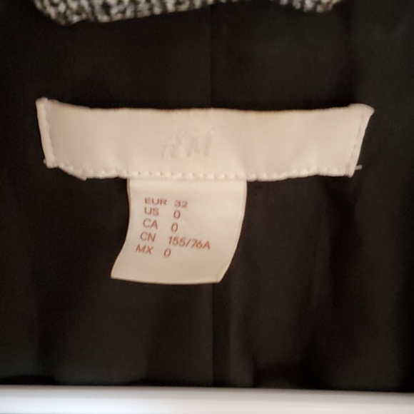 H&M jacket - Picture 3 of 3
